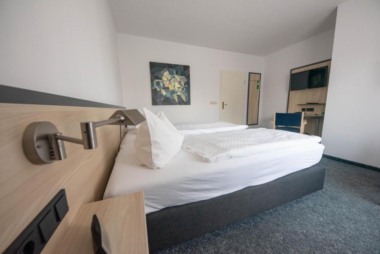 Hotel 7 Saeulen Gmbh Dessau-Rosslau 외부 사진