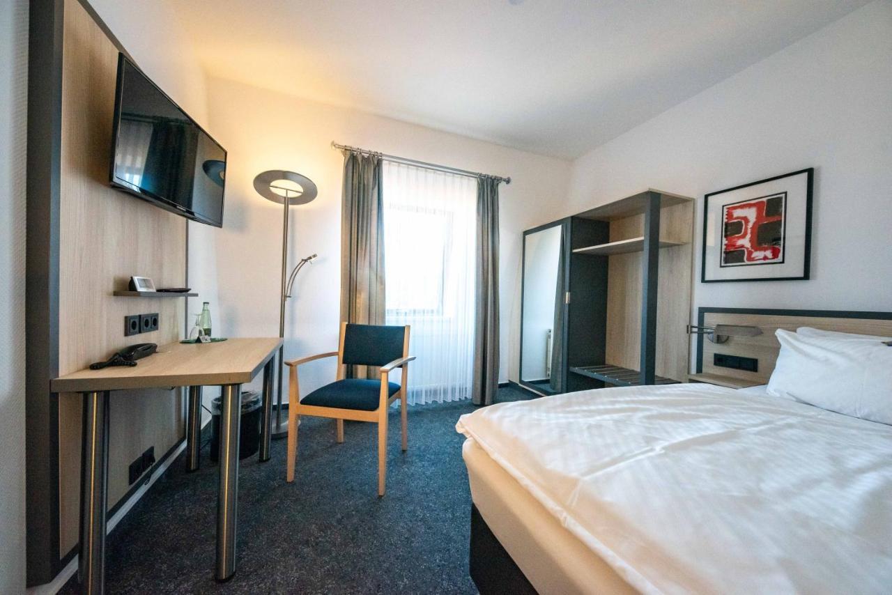Hotel 7 Saeulen Gmbh Dessau-Rosslau 외부 사진
