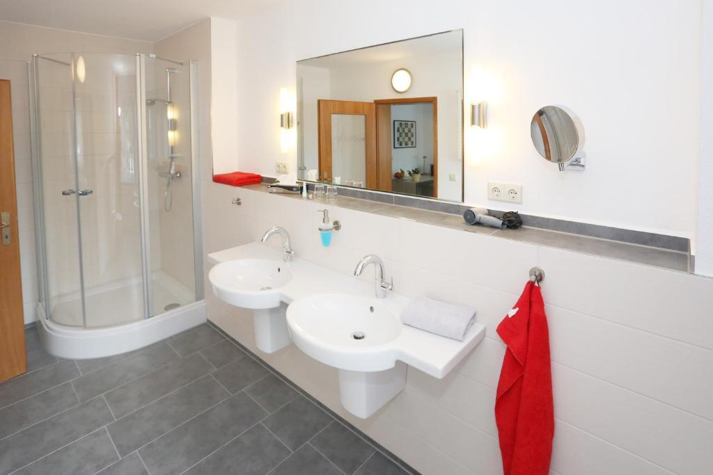 Hotel 7 Saeulen Gmbh Dessau-Rosslau 객실 사진