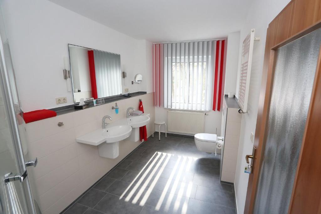 Hotel 7 Saeulen Gmbh Dessau-Rosslau 객실 사진