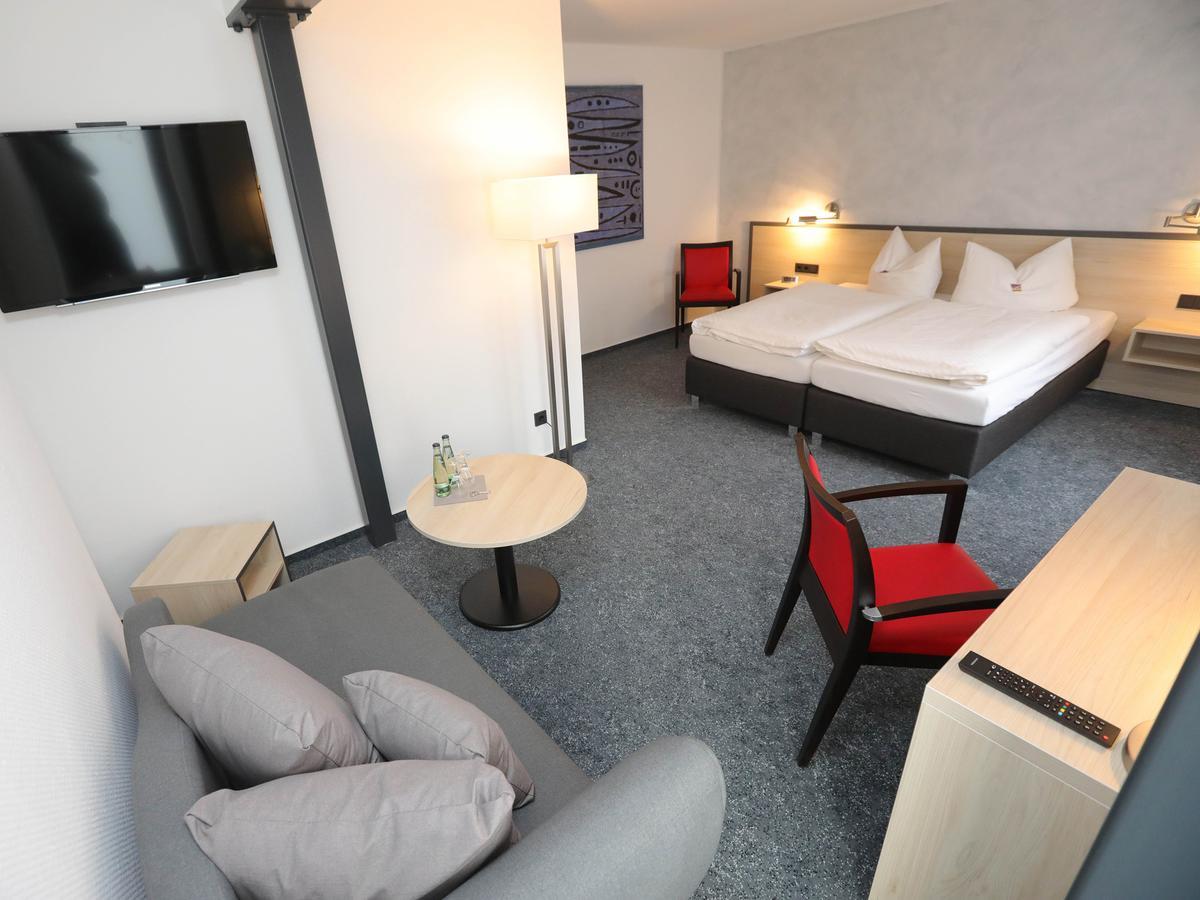 Hotel 7 Saeulen Gmbh Dessau-Rosslau 외부 사진