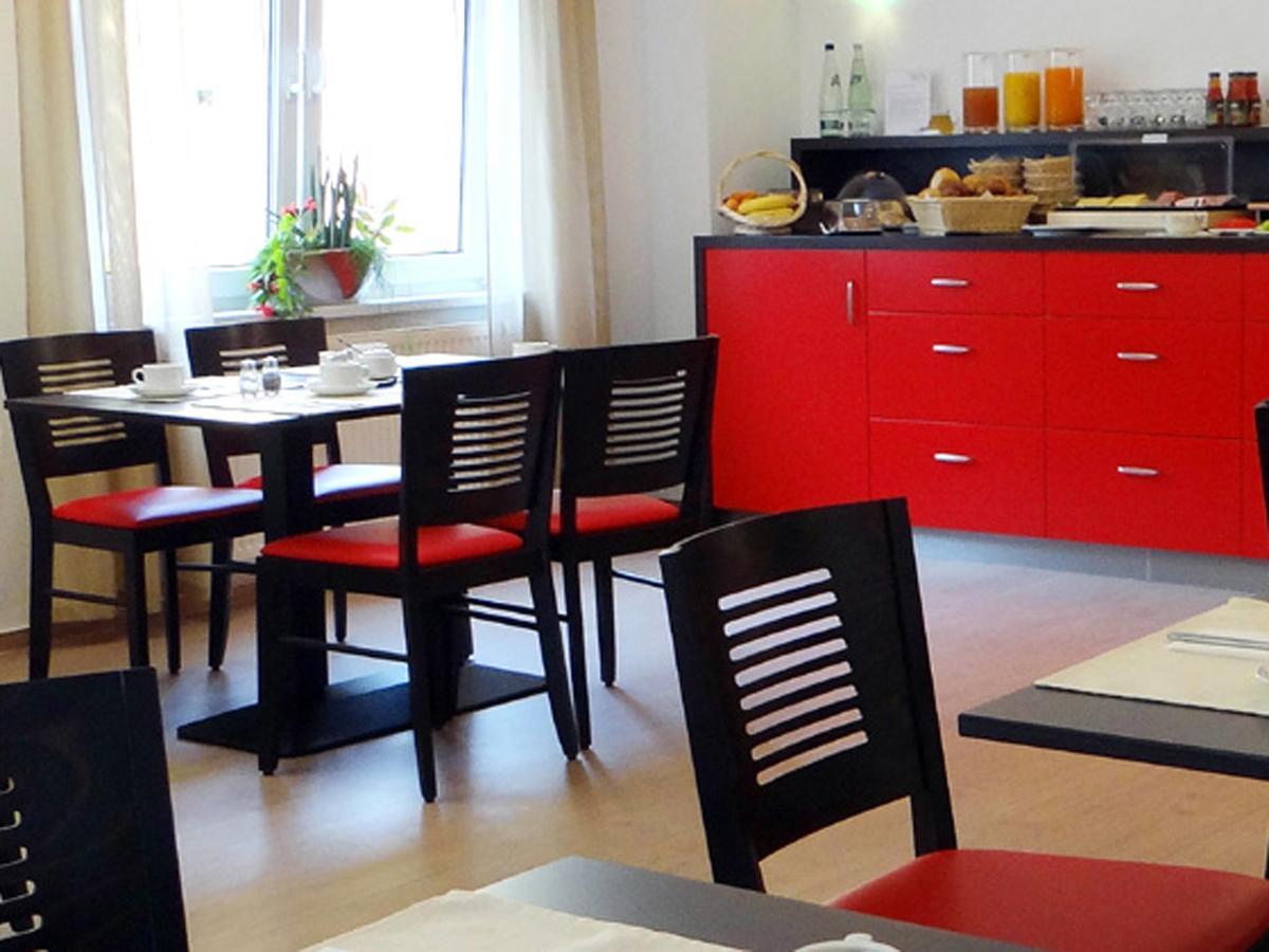 Hotel 7 Saeulen Gmbh Dessau-Rosslau 외부 사진